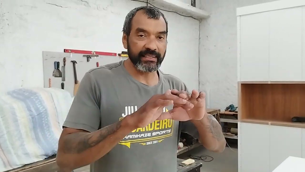Como fazer uma bancada para maquiagem,par 2(Dica e conhecimento e umildade sem egoísmo e arrogância)