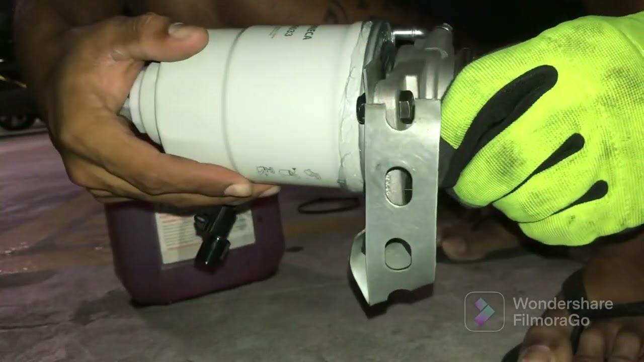 Troca de filtro de combustível Hyundai h100, construção motorhome h100z #vanlife #campervan