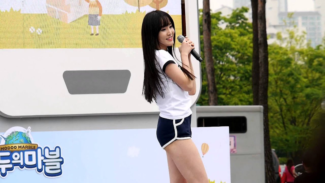 150502 가족 e스포츠 페스티벌 여자친구 유주 white(하얀마음) 직캠
