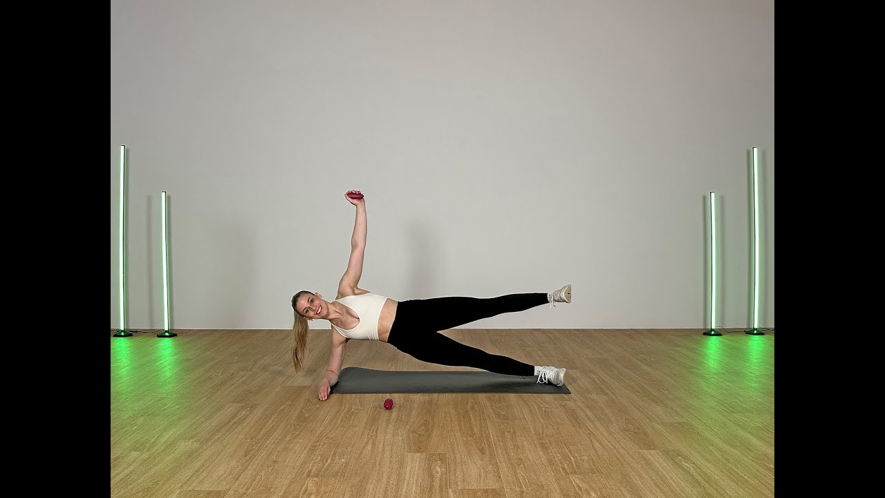Abdominal training with the TOGU Brasil® | Effective ab workout with Annalena