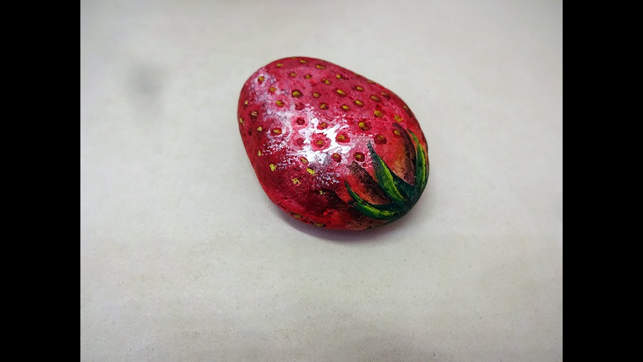 COMO PINTAR PIEDRAS CON FRESAS PASO A PASO   Pedreta de Riu by Susana Puig #pedretaderiu