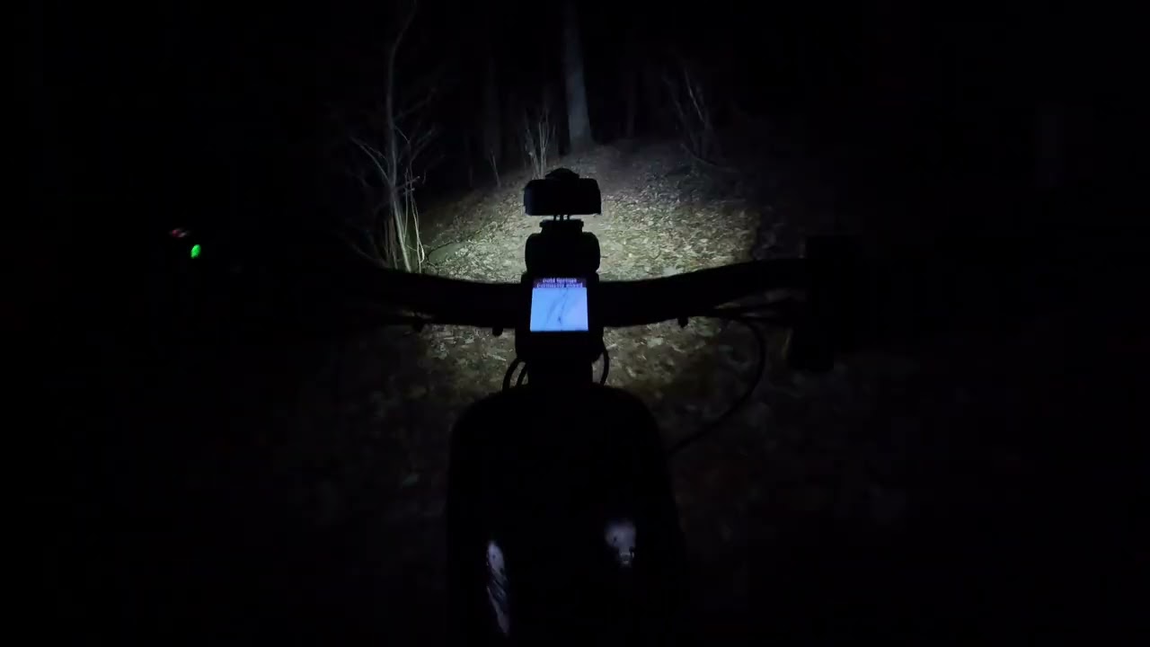 Nos agarro la noche  bike ride #MTB #montesano #coldspringstrail #chingon #chulada 💯💯🚵‍♂️🚵‍♂️🔥🔥