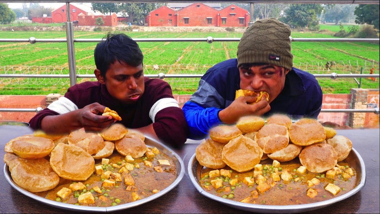 7 मिनट 80 पूरी पनीर सब्जी खाओ ₹3000 ले जाओ | Homemade Puri Paneer Sabji Eating Challenge