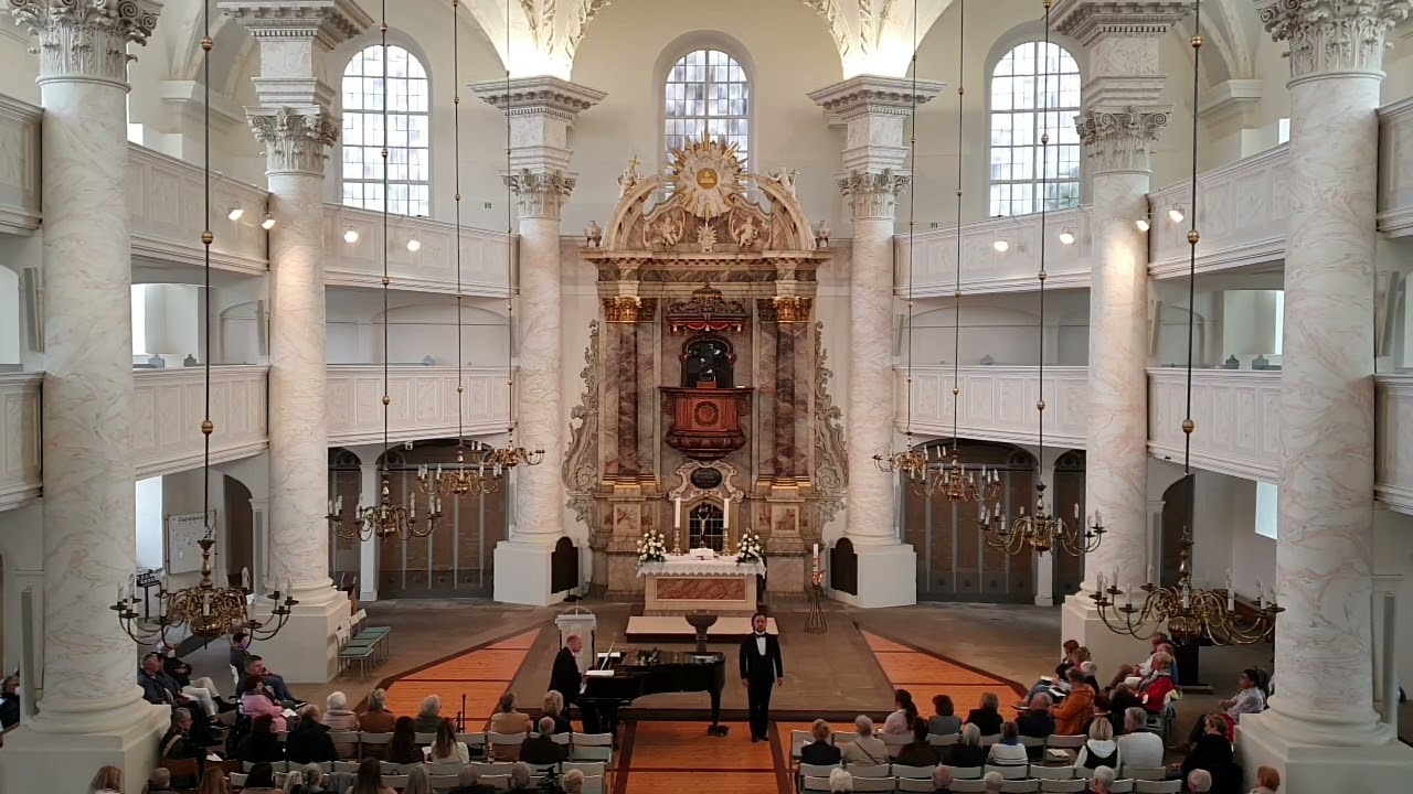 Frondi tenere... Ombra mai fu aus Xerxes - G. F. Händel. Tenor Michael Ha, Pianist Burkhard Bauche