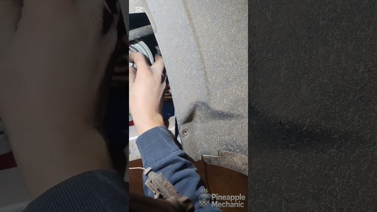 Hoe moet dit? Nou... kijk de video.... Alfa Romeo Giulietta grote beurt en meer! 