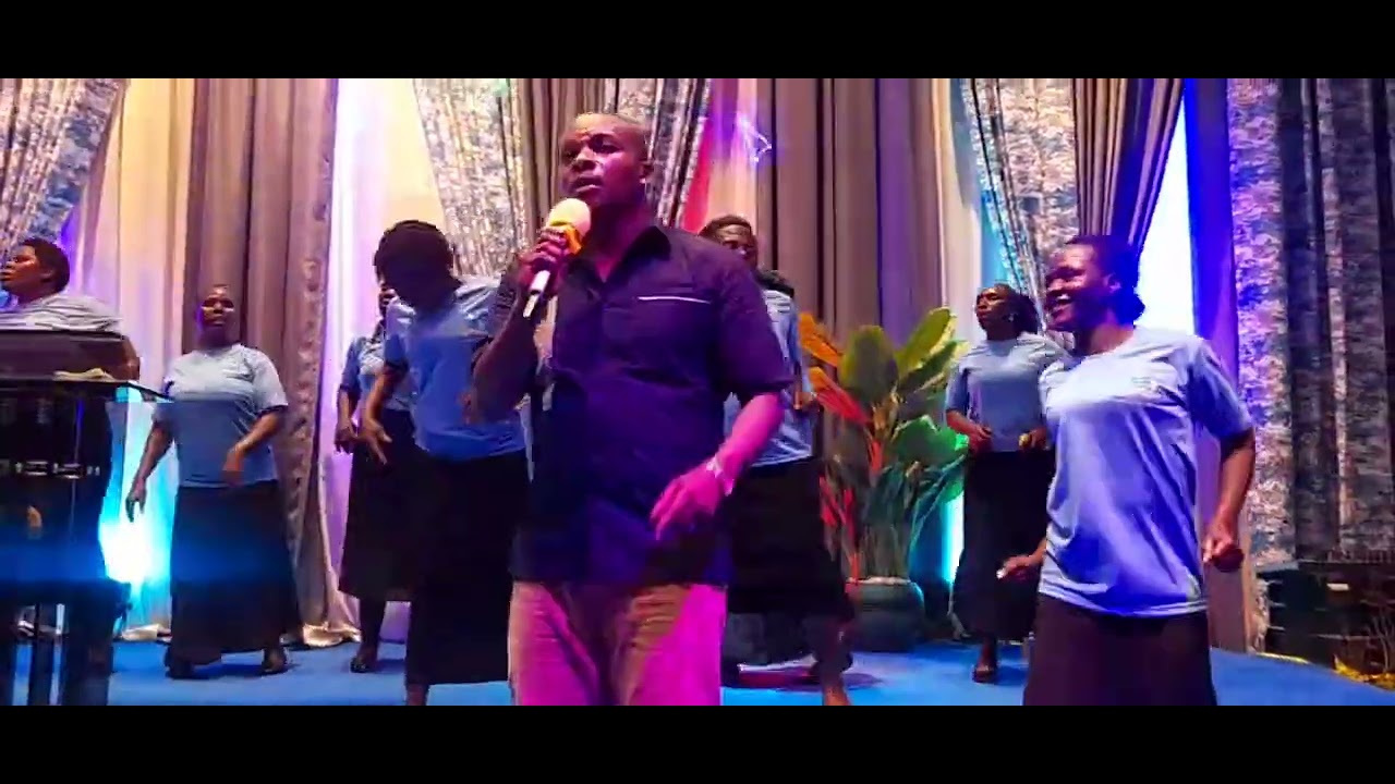 #6TH FEBRUARY 2026 || # FRIDAY _ OVERNIGHT ( WORHIP ) BY PR. MEDDY BUYONDO || FRESH FIRE KIREKA