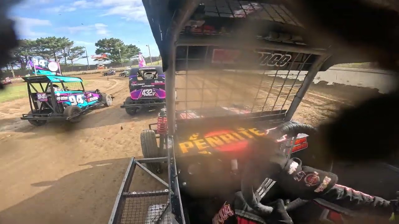 Oceanview 5000 qualifying race 2