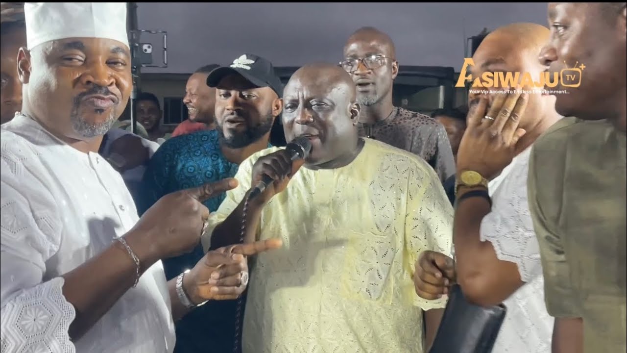 SAHEED OSUPA SERENADE MC OLUOMO AT THE ISESE DAY OSHODI