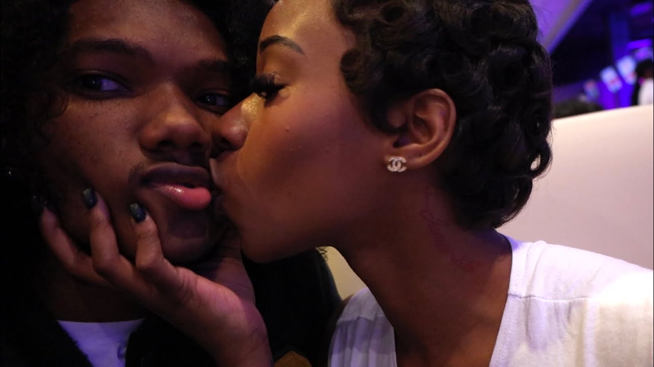 I THINK IM IN LOVE *SHE KISSED ME😍*