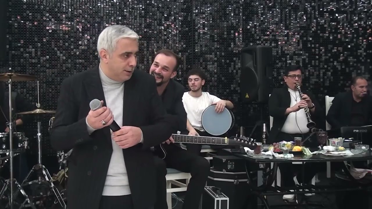 Kərbalayi Etiram. 
