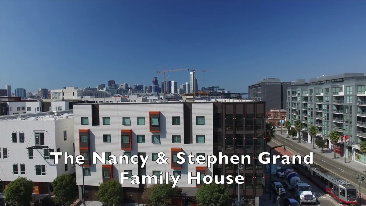 Nancy & Stephen Grand Family House Virtual Tour