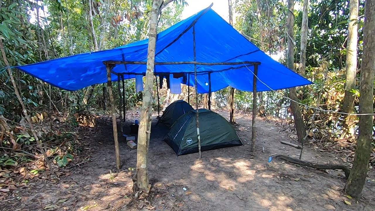 ACAMPAMENTO SIMPLES, NO MEIO DA MATA E COM BELOS PEIXES! Pescaria de tra&iacute;ra, trair&atilde;o e tucunar&eacute;