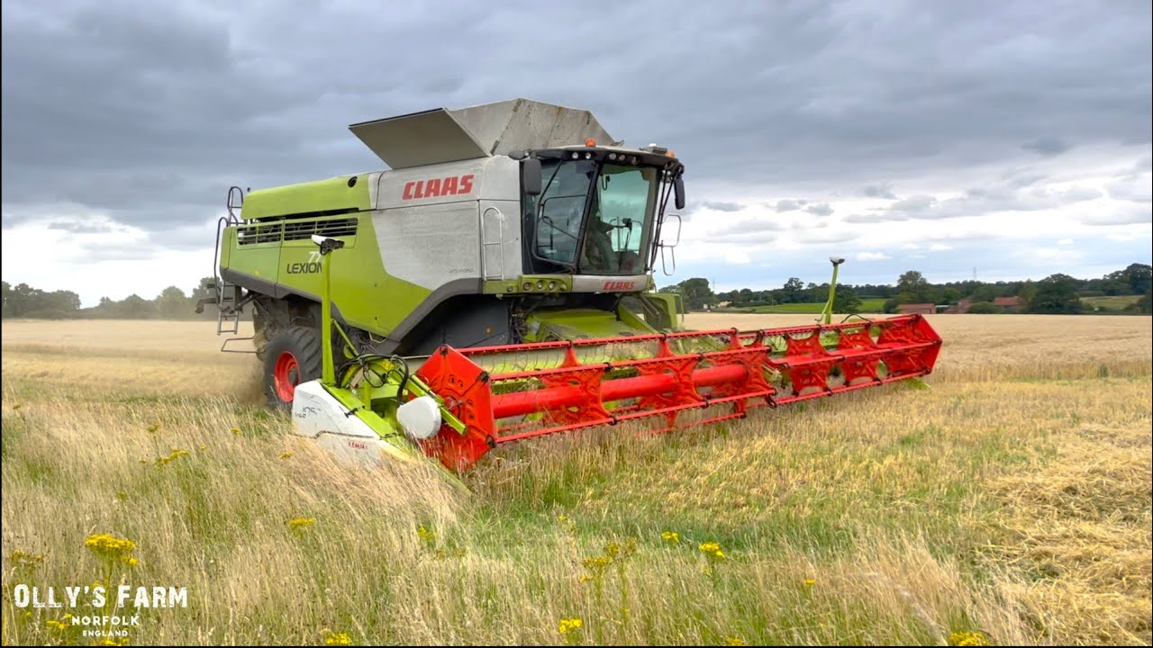 Harvest, Baler Work And The Return Of A Legend... Olly's Farm weekly ep10