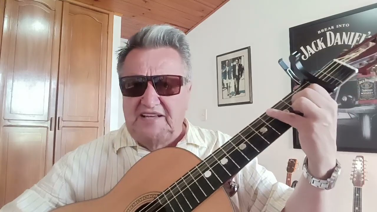 COMO MALDICIÓN cover Chelo Silva 