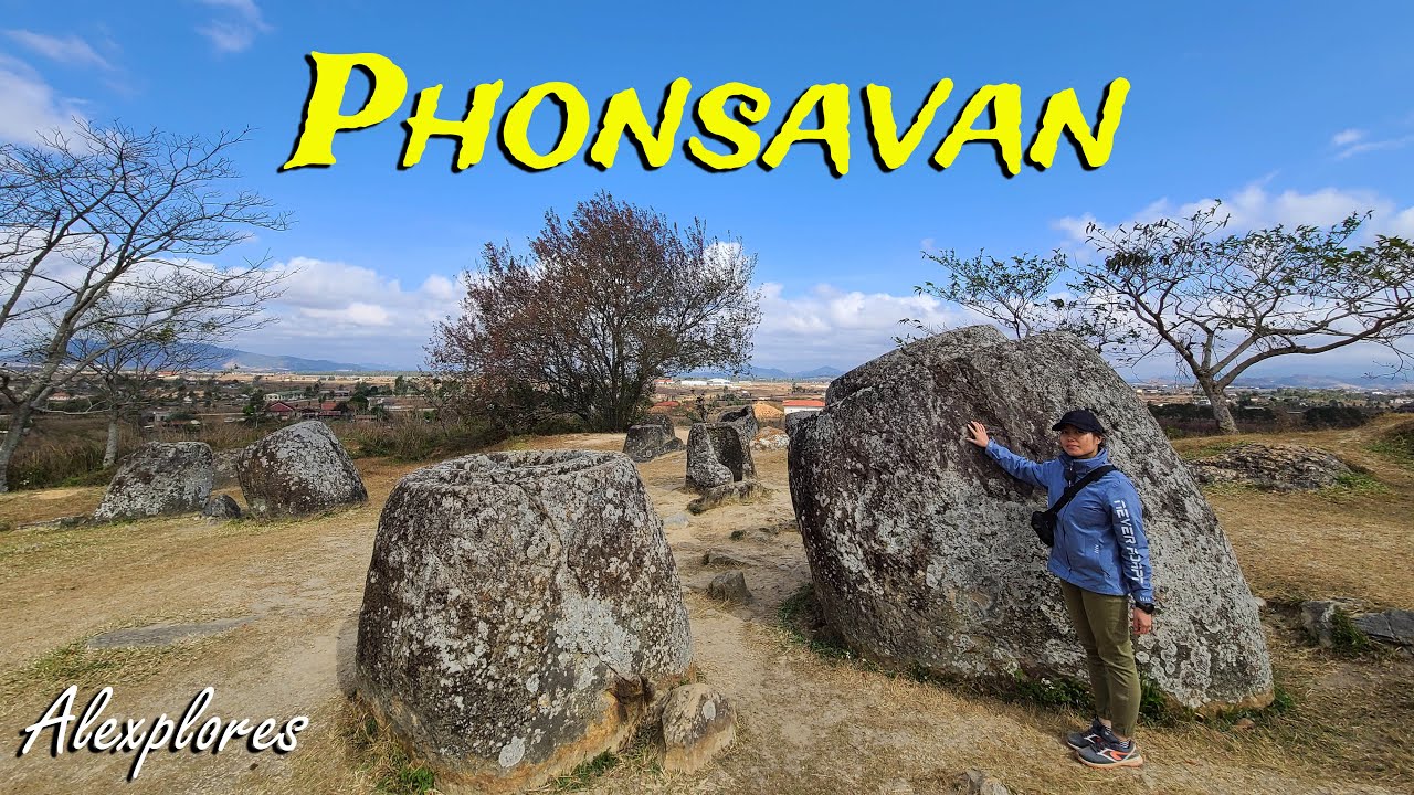 Bị cảnh sát Lào dừng xe ở Phonsavan - Cánh đồng chum bí ẩn ở Xiêng Khoảng | PHƯỢT LÀO bằng Ô TÔ (P7)