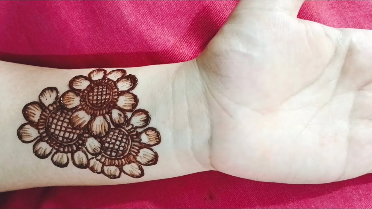 Simple mehndi design | Easy mehndi designs | Henna | @hatheliart  Art