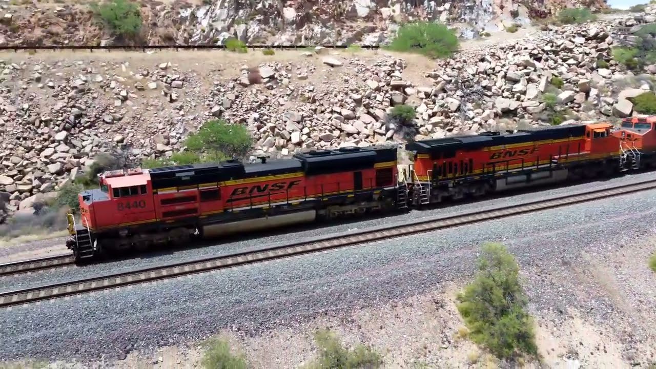 BNSF Freights along Route 66