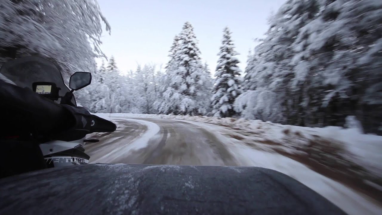 Sidecar au Semnoz en Haute Savoie . Hiver 2016