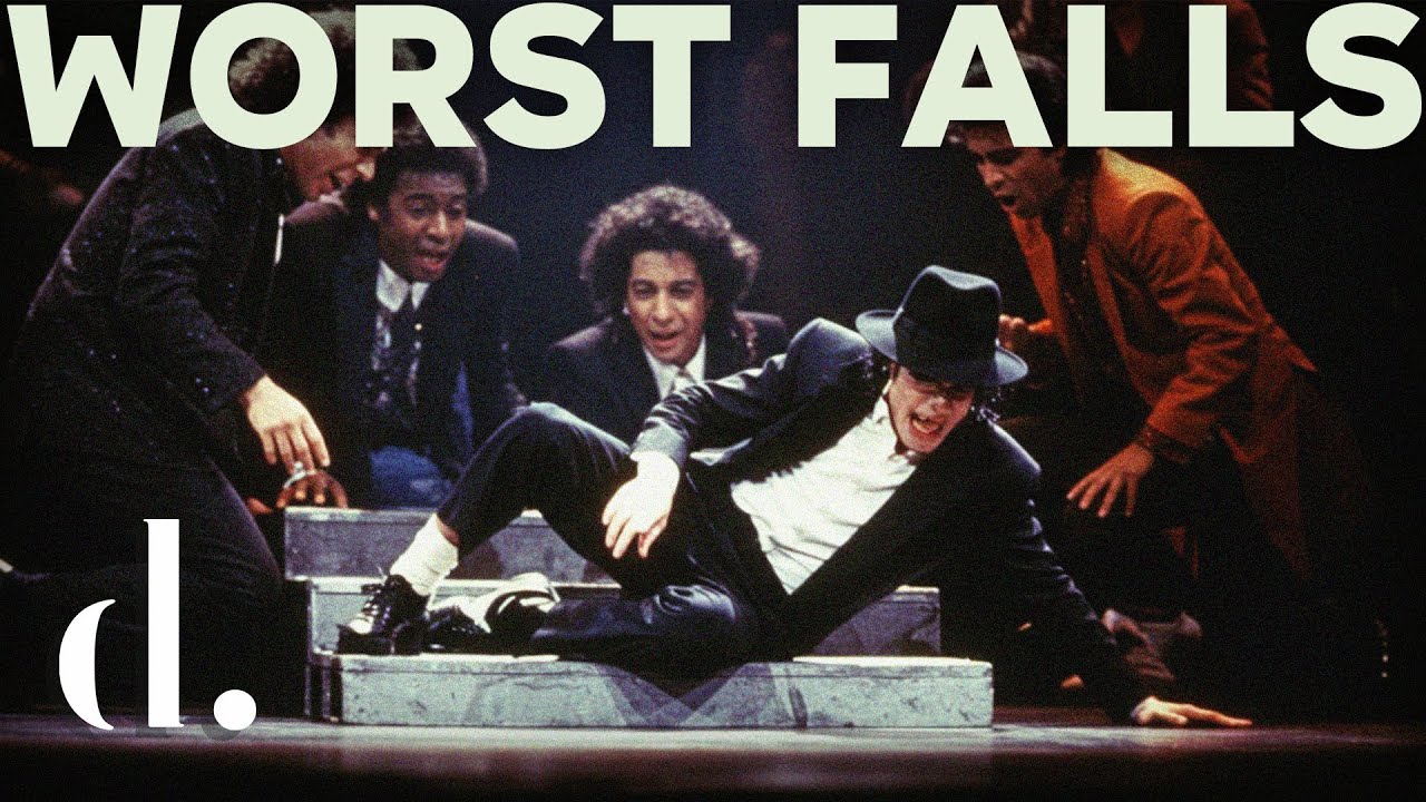 Michael Jackson's Worst Stage Falls! | the detail.