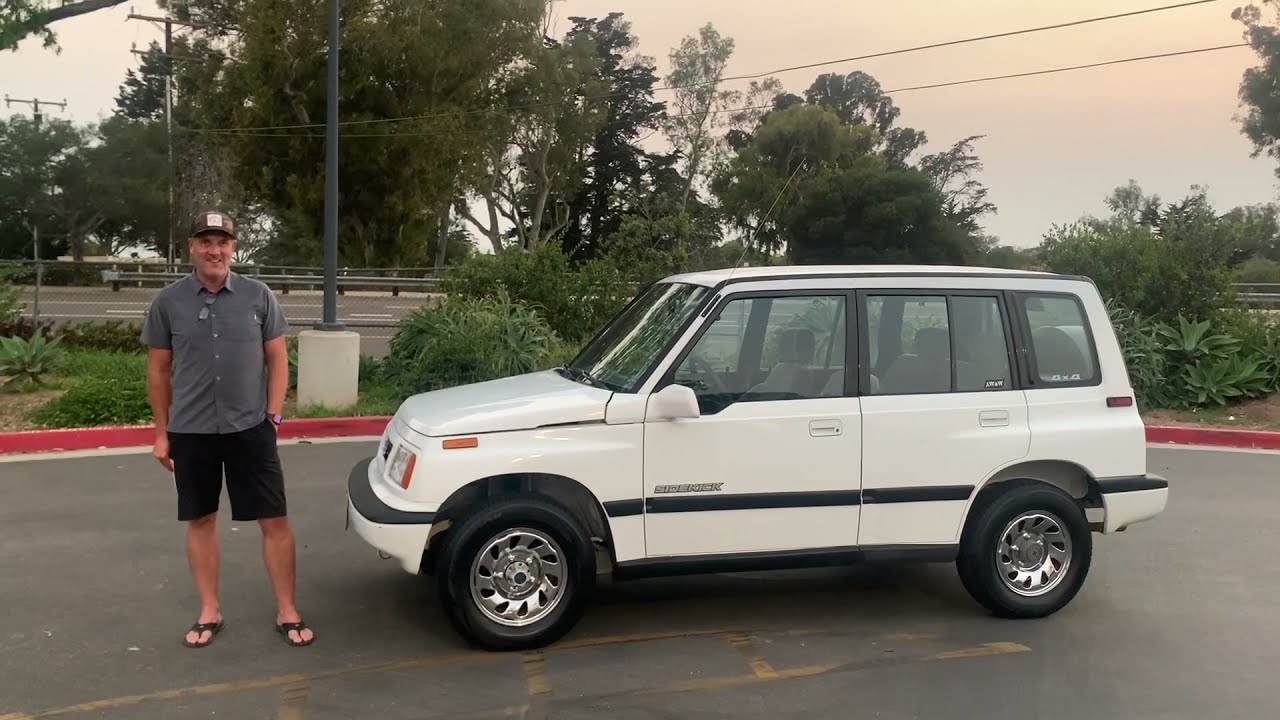 Suzuki Sidekick JLX 4x4//Walkaround and drive//For sale!!  90k miles! Fun ride!