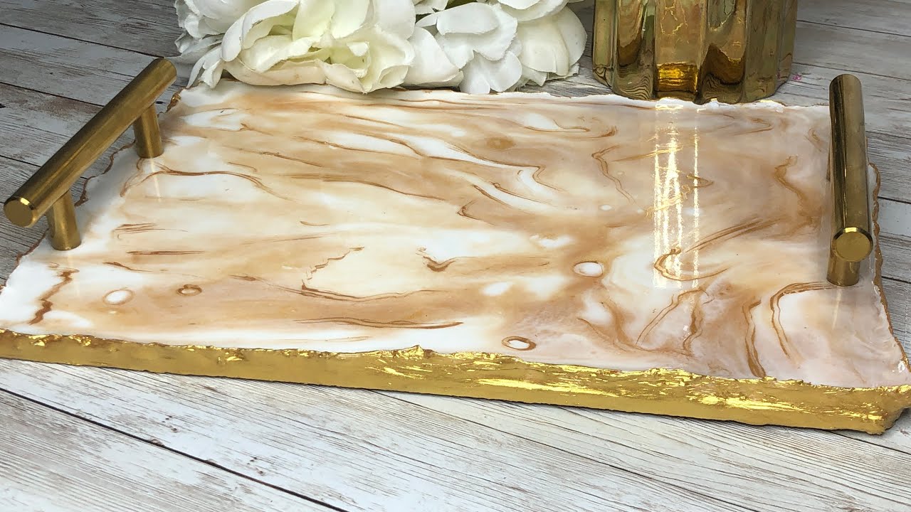 Amazing DIY Gold Resin Tray. Step by Step for beginners