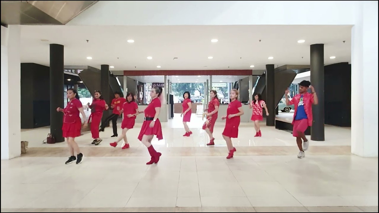 新春快乐 - Xin Chun Kuai Le - Line Dance, Demo by Barbie Dance 