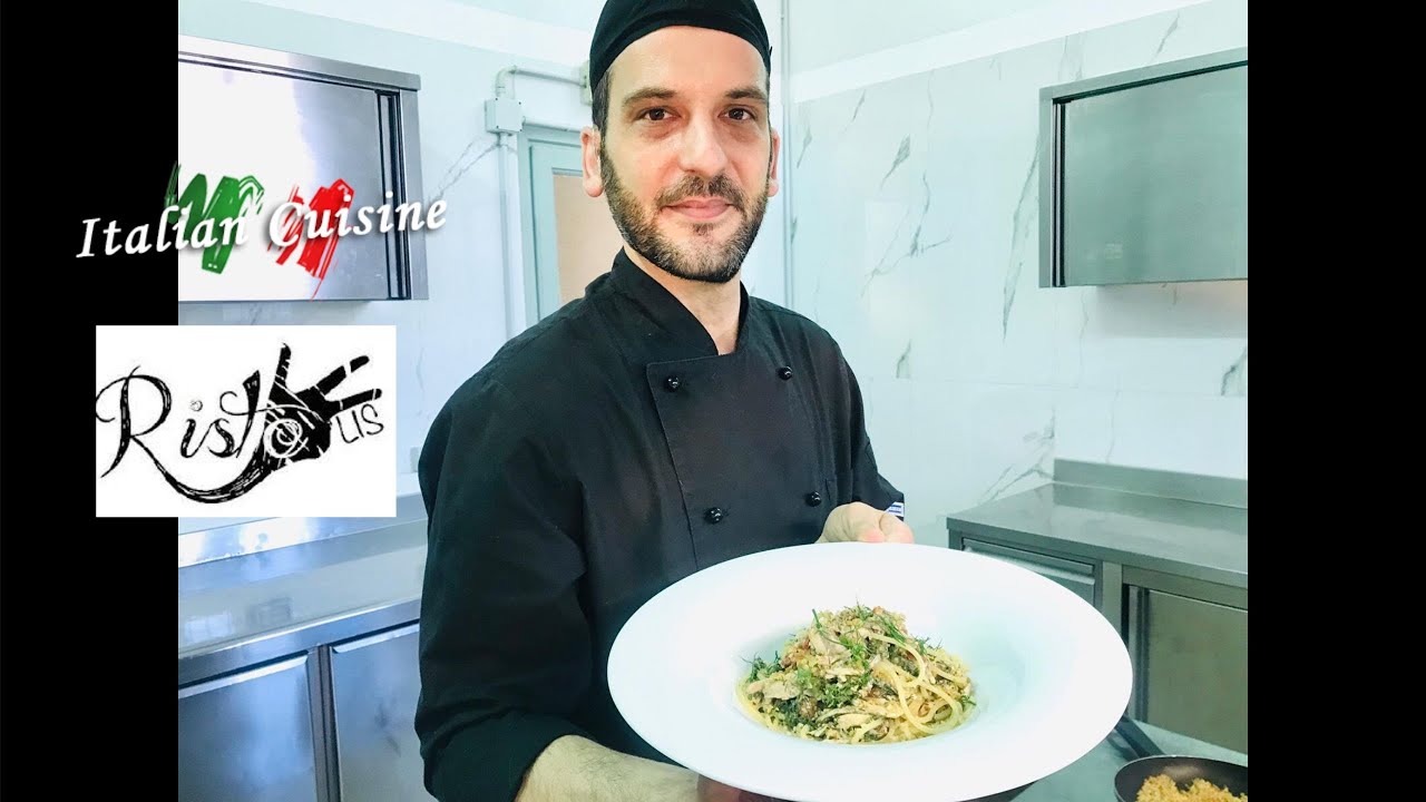 Italian Cuisine | La ricetta della pasta con le acciughe in LIS e in lingua italiana, gustosissima
