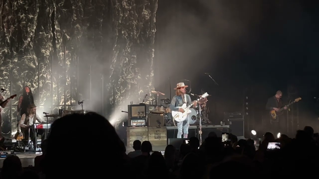 Kaleo live concert “Break my baby”