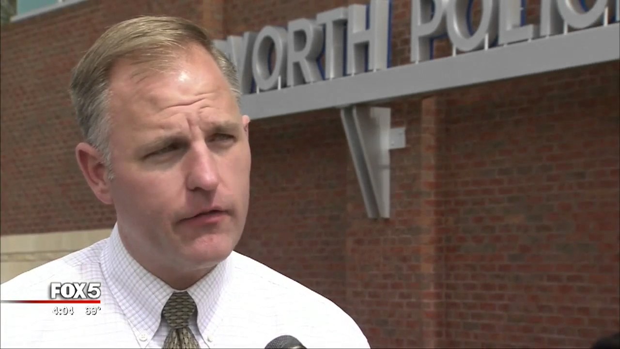 Police: Clerk shot man trying to rob Subway restaurant
