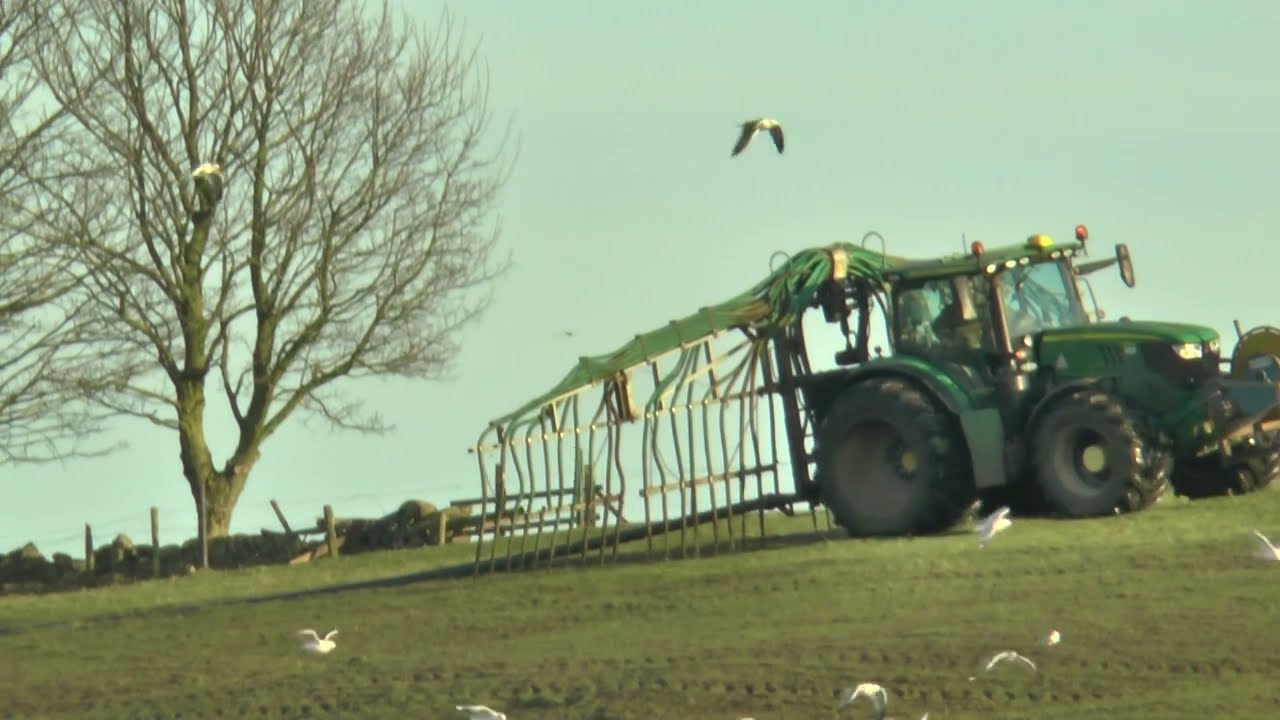 Slurrying with John Deere and mounted Umbilical  dribble bar 24 03 2025