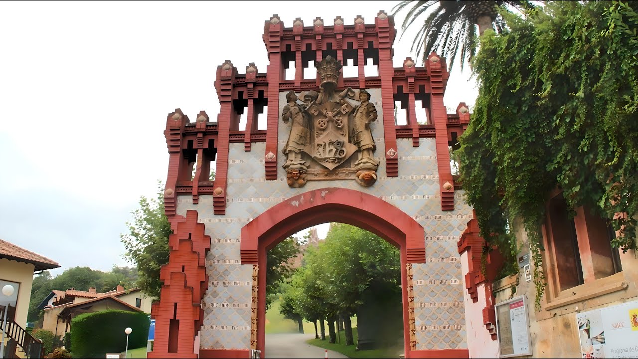 Comillas (Cantabria) 2.200 hab. Uno de los Pueblos más Bonitos de España. Excelente ***