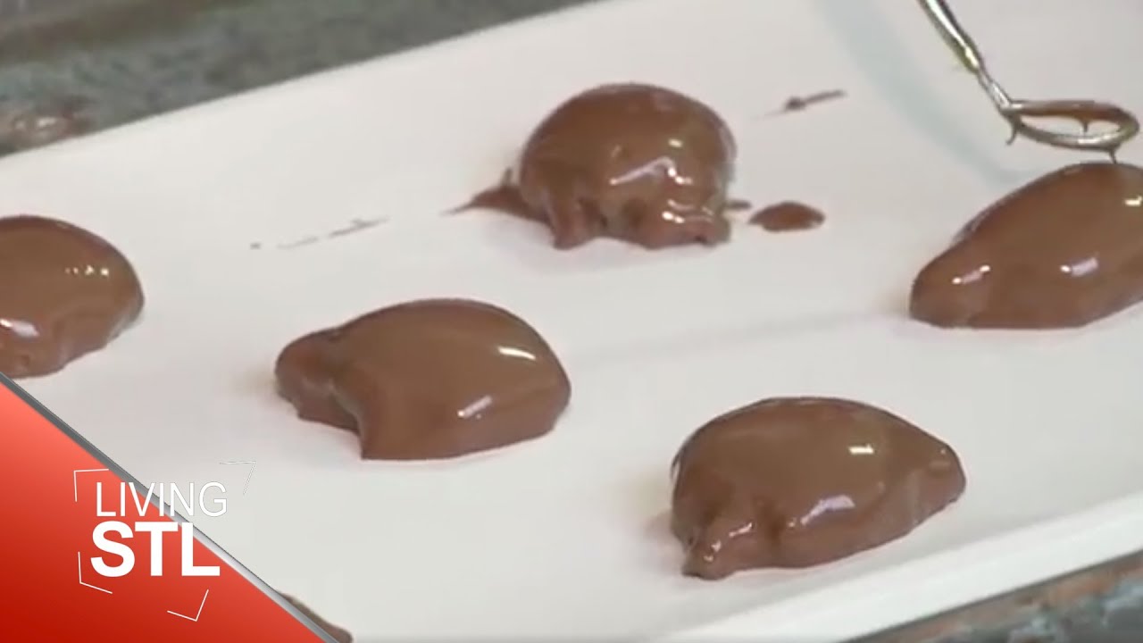 Merb's Holiday Candies | Living St. Louis