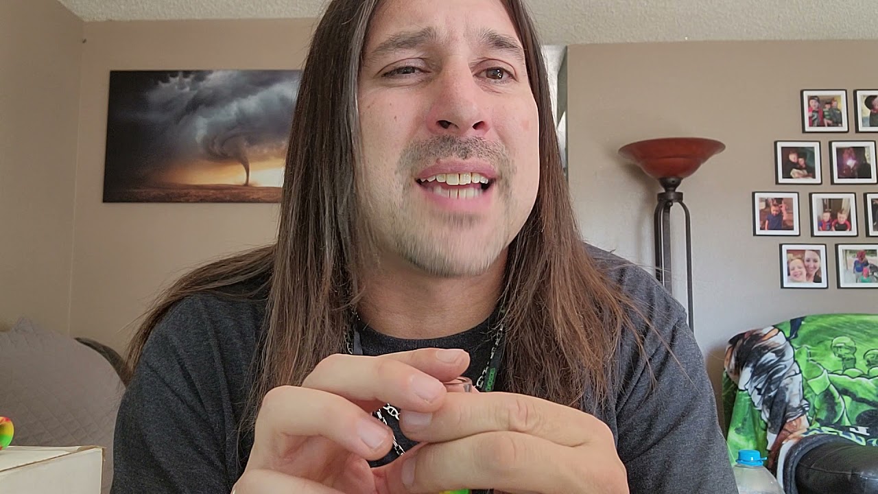 Dan's 420 Chronicles - Ooze Silicone Pipe + Chillum / Product Review 10/22/21
