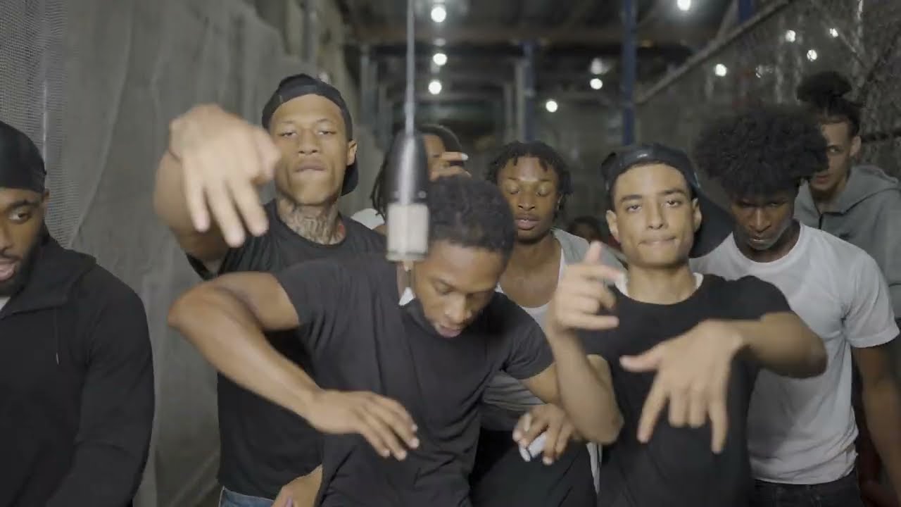 Mel B x GQ - Wack Jumper ( WhoRunItNYC Performance )