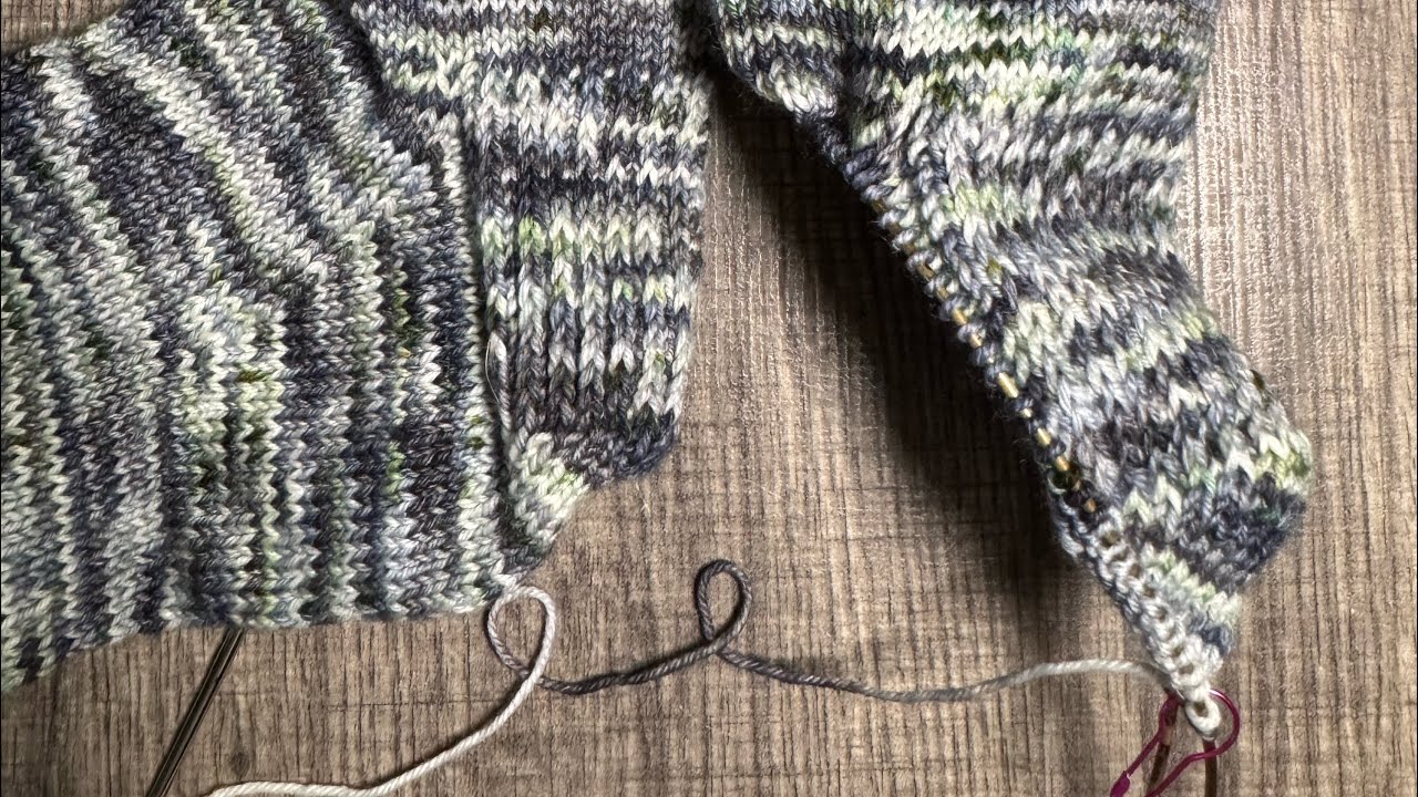 Handknitted sock, heel flap, heel turn, gusset