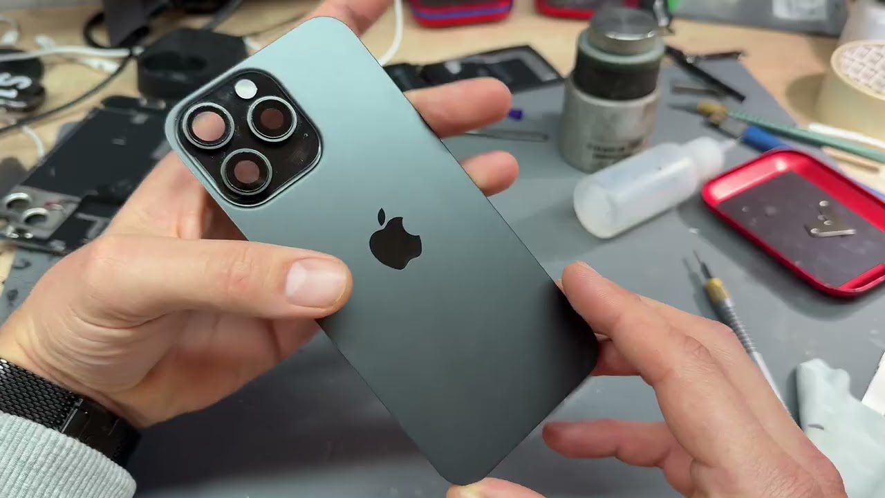 Замена задней крышки iPhone 16 Pro Max &ndash; пошаговое руководство по ремонту!