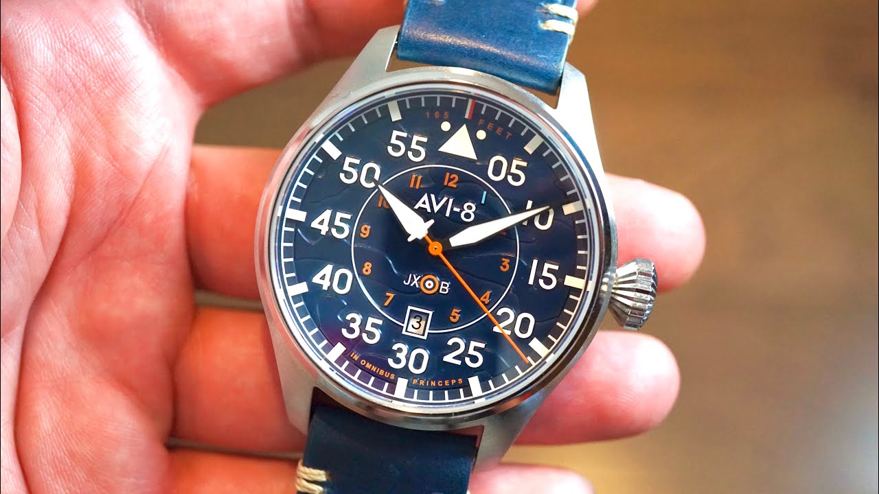 AVI-8 Clowes Automatic Flieger Watch review
