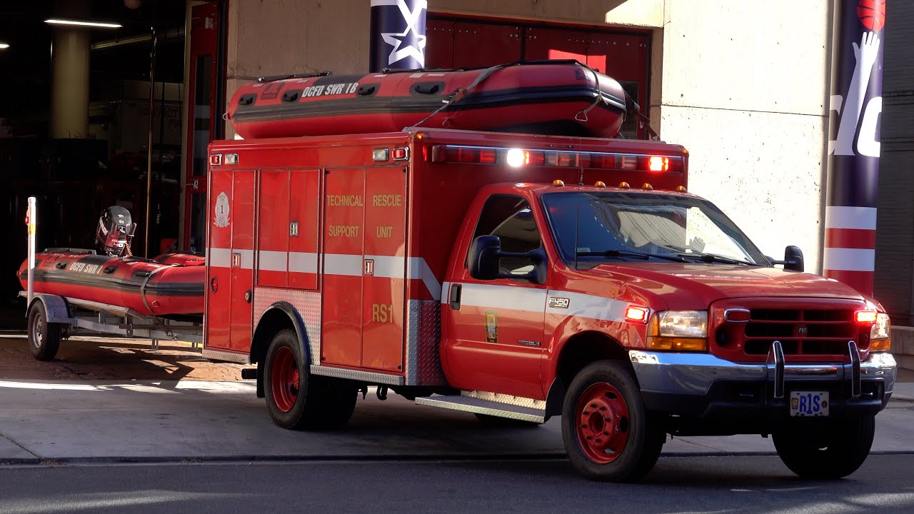 DCFD Rescue Squad 1 & Rescue Squad Support Unit 1 Responding