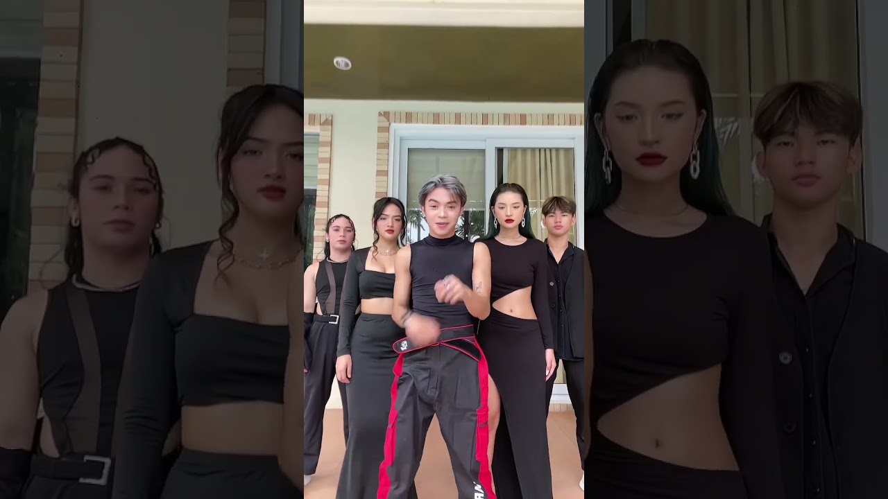 #thehouseofcollab