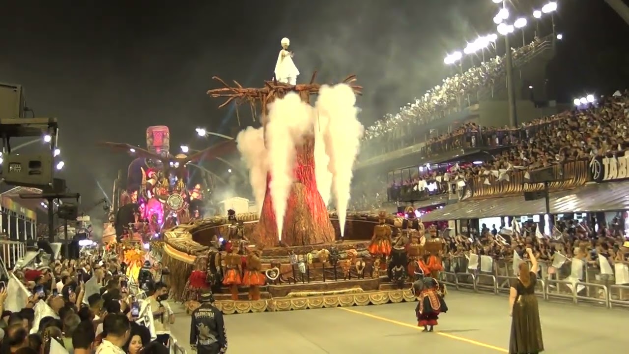 DESFILE OFICIAL GAVIÕES DA FIEL -  COMISSÃO DE FRENTE - CARNAVAL 2025