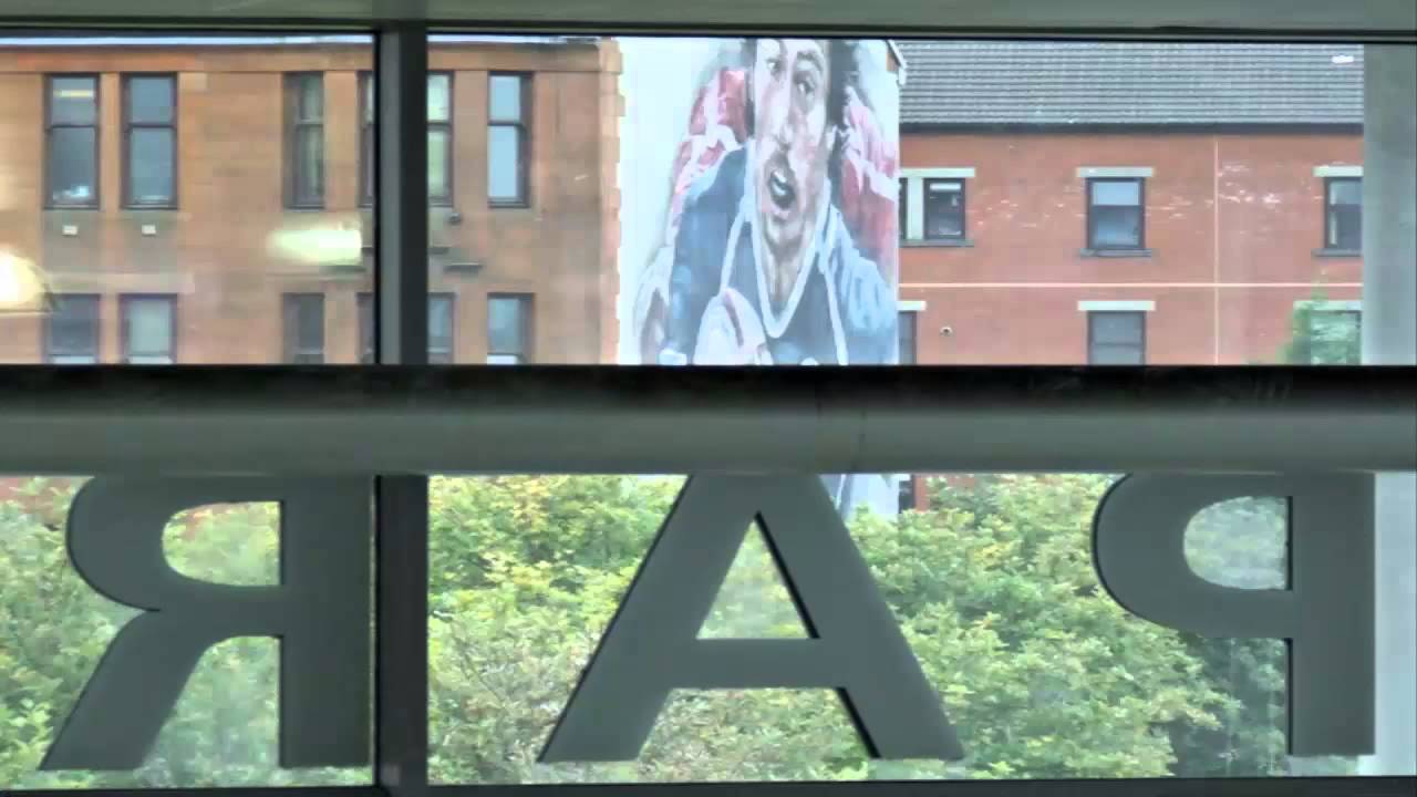 Glasgow 2014 Commonwealth Games: The City Wall is covered with Painted Athlete