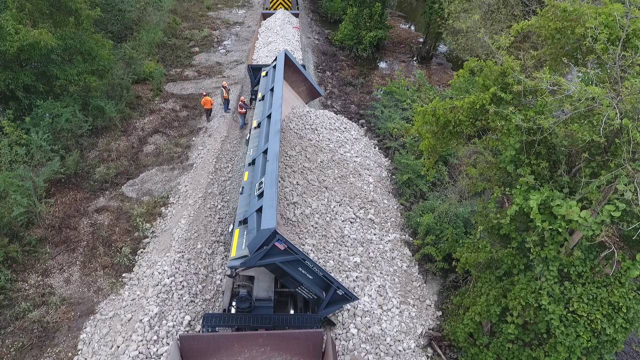 Iowa Interstate Railroad Side Dump #3 Moscow, Iowa 9-30-2016