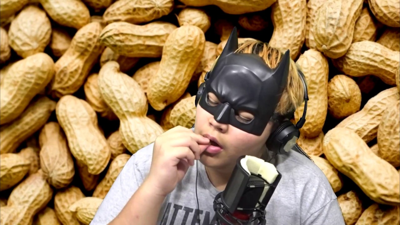 Peanuts Eating ASMR Sounds With Bat 30 1/2