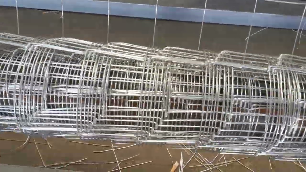 Export Indain Hinge Joint Field Fence Machine -HTK-Lily+86-13463185792