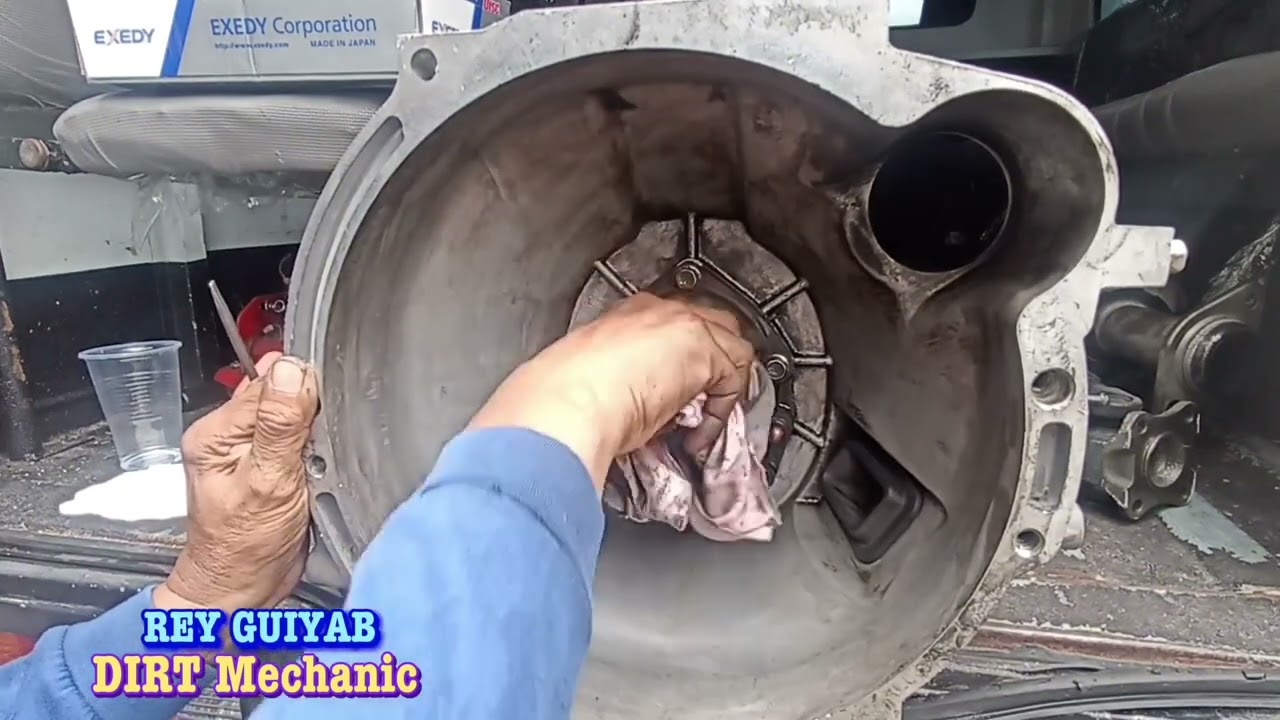 MITSUBISHI L-300 euro4 Ano dahilan biglang nag sliding clutch  | DIRT MECHANIC