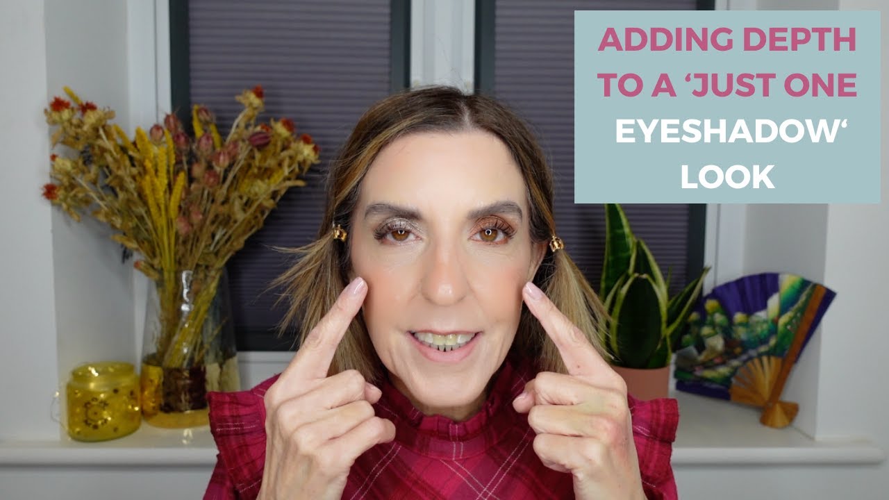 The best technique for adding definition to a 'just one eyeshadow' look