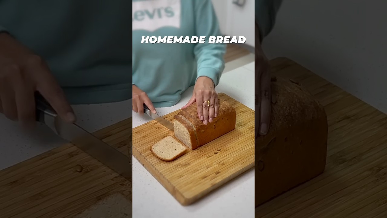 Easy Homemade Bread 🍞 &ndash; Simple & Delicious 😋