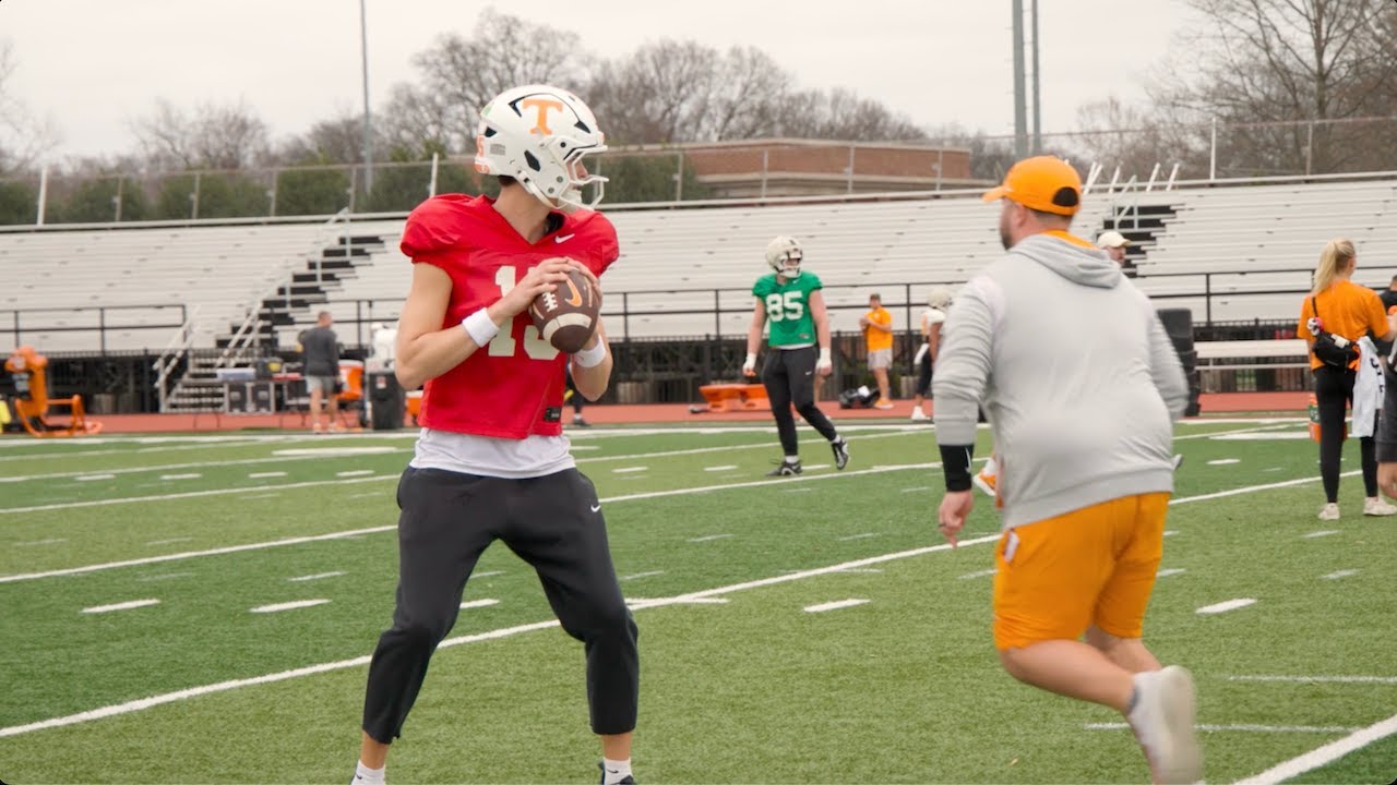Tennessee Football Practice HIGHLIGHTS: Vols Prepare For Music City Bowl in Nashville