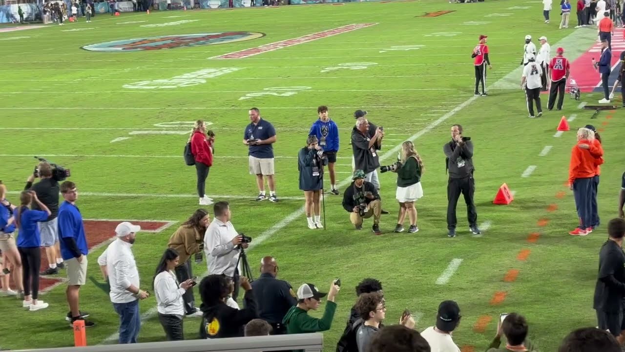 12-21-23 - Boca Raton Bowl - Syracuse University and University of South Florida Marching Bands.