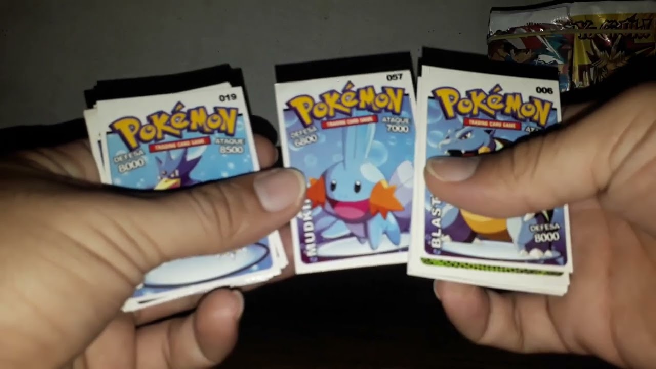 Abrindo mais Pacotes de Cartas Pokémon da Shopee